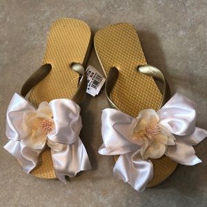 Flip Flops, decorated with ribbons, flowers